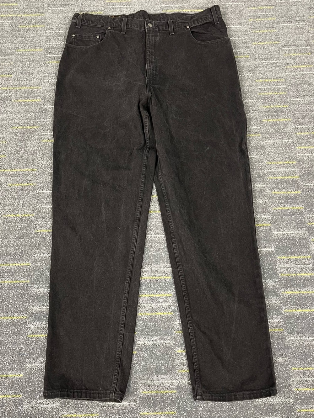 Vintage Levis 545 Brown Tab Jeans Mens 44x36 Black 1998 Loose Fit Made USA Y2K